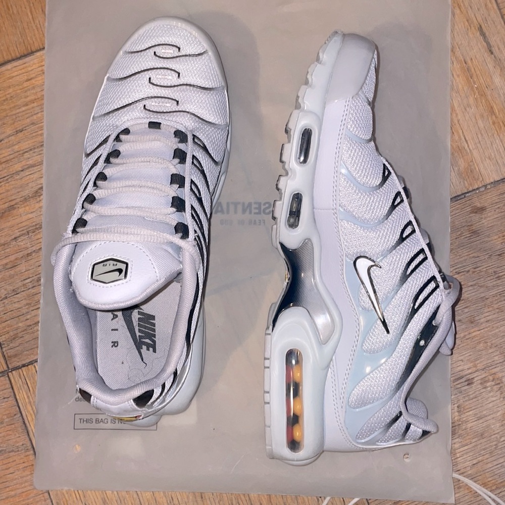 Nike Air Max Plus - Wolf Gray